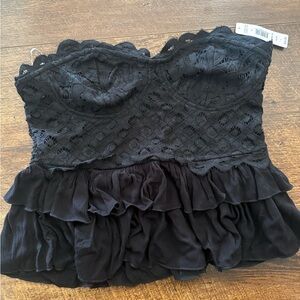 Black Lace Strapless Top